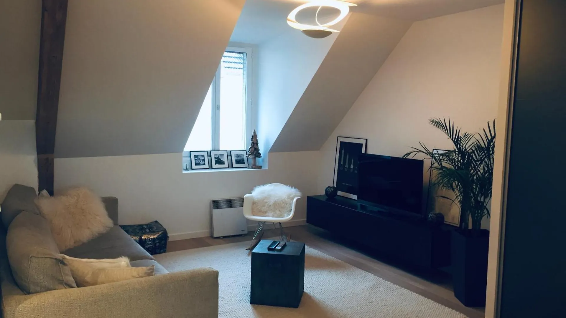 Annecy Centre - 3 Chambres - 90M2 5 Min Du Lac